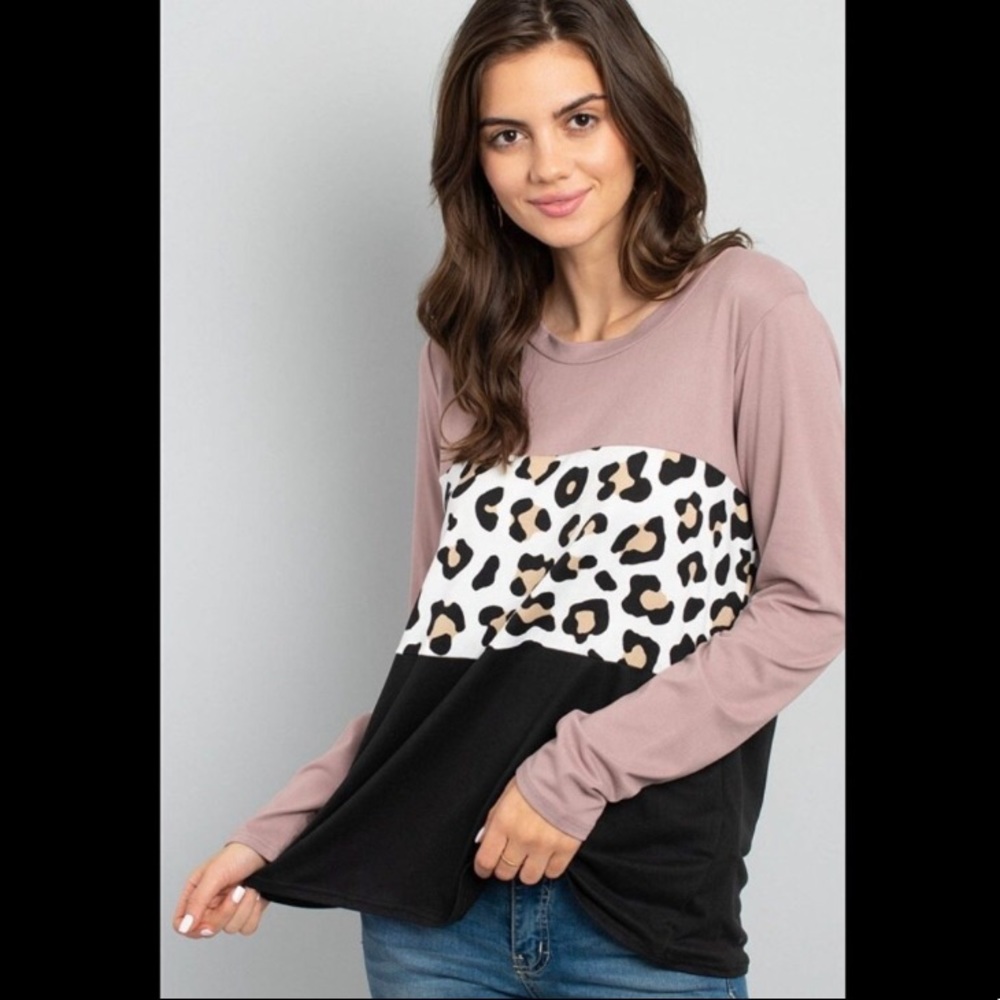 Super Soft Leopard Contrast Print Long Sleeve Size Large —#094 - Picture 2 of 4